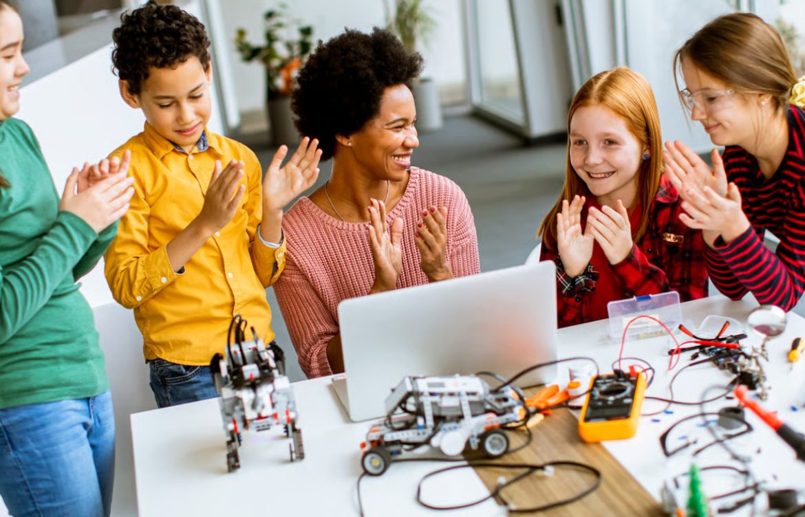Coding Projects Teen Girls Can Build